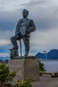 Kristofer Statue