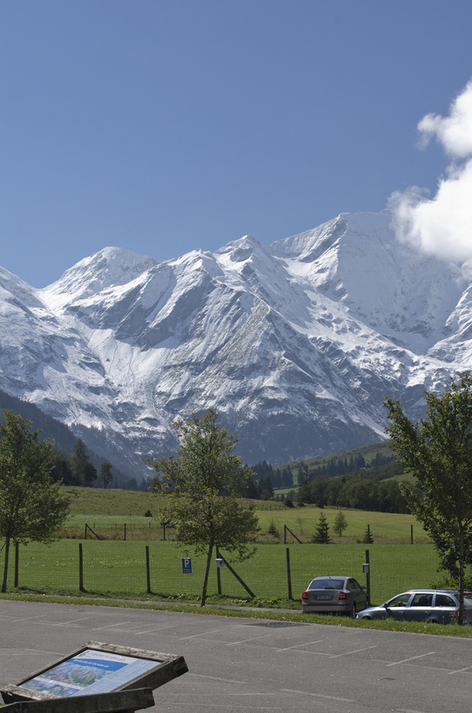 Großglockner pass, base of North end